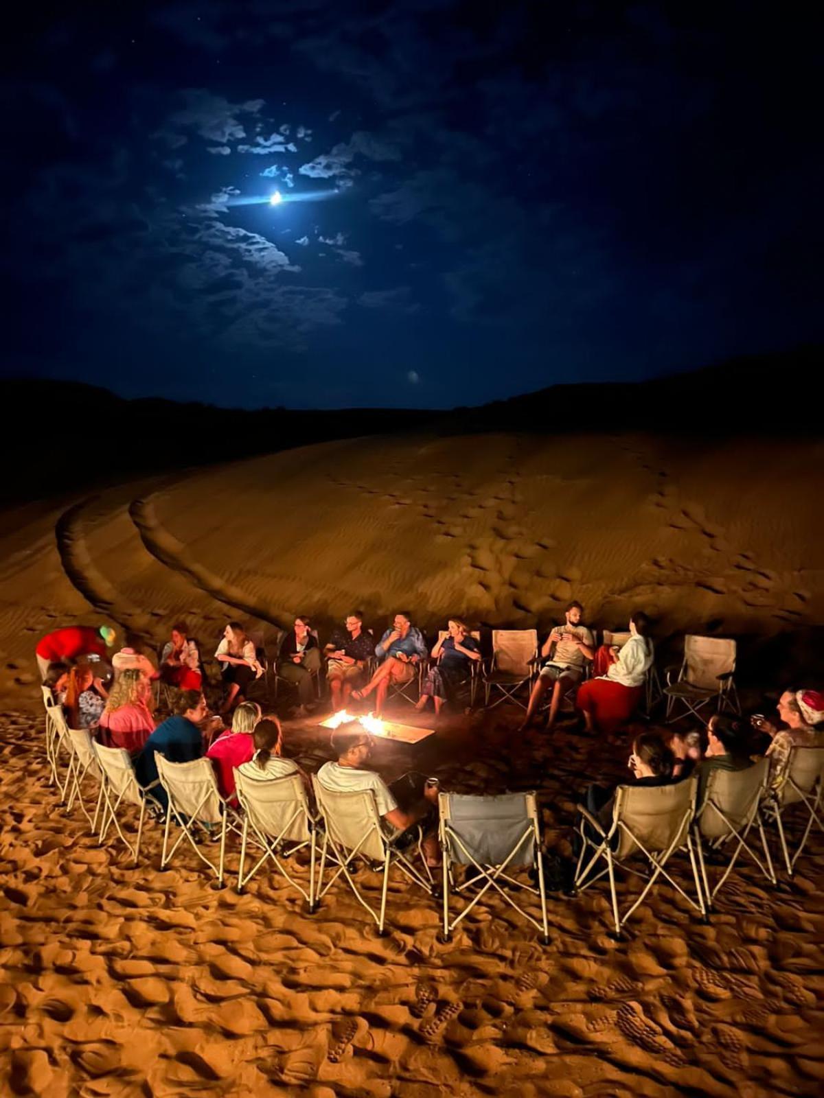 Oman Desert Private Camp Shāhiq Kültér fotó
