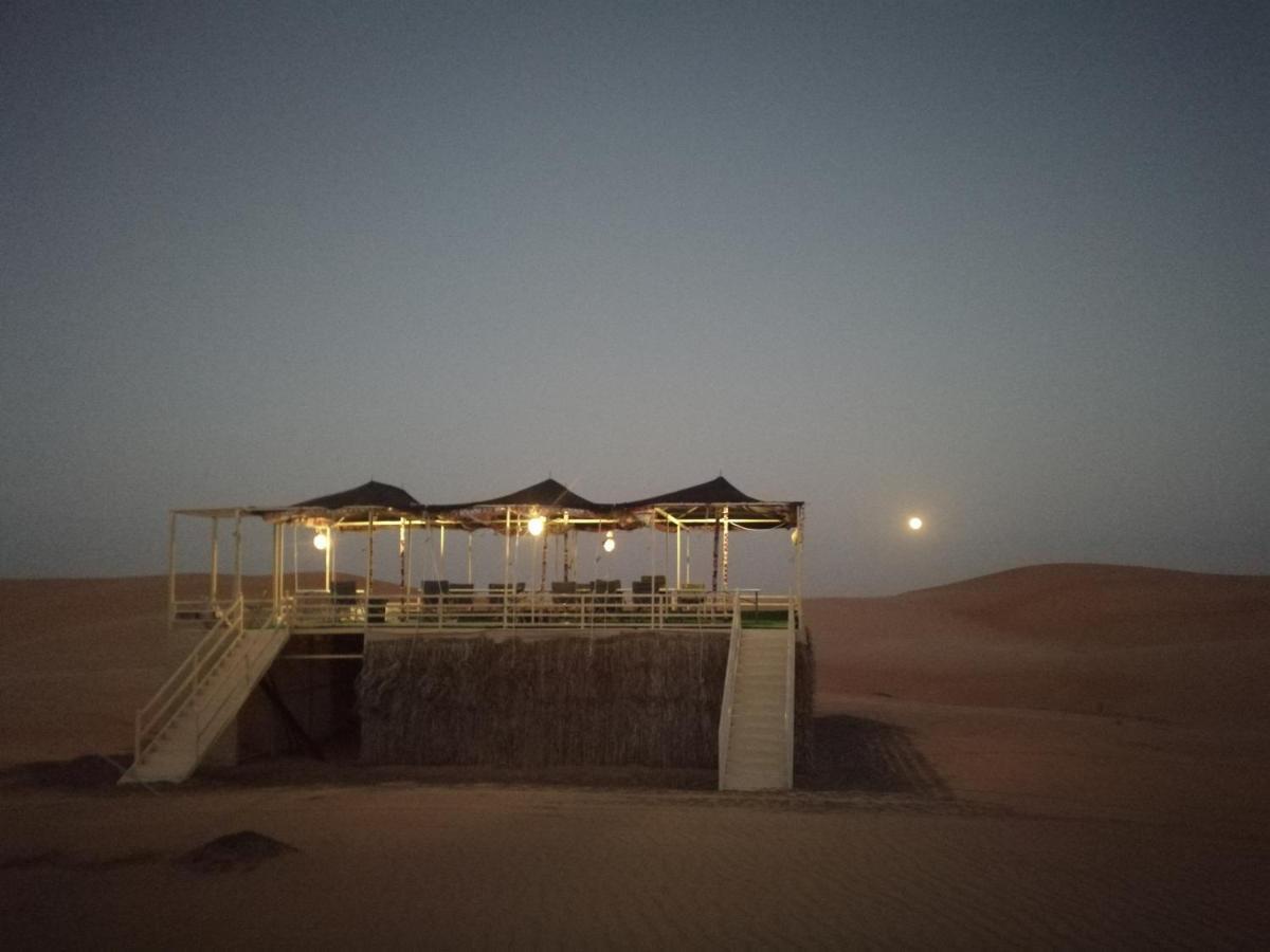 Oman Desert Private Camp Shāhiq Kültér fotó